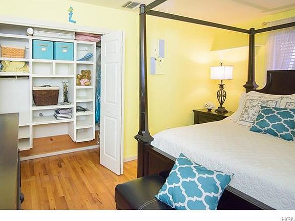 4th image of 21 Glenvue Dr