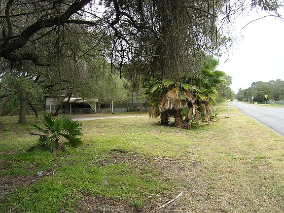 2nd image of 2010 Tule Park Dr #1