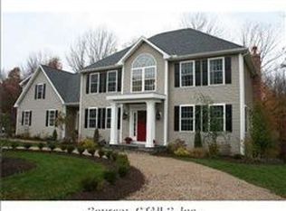 374 W Hill Rd, New Hartford, CT 06057