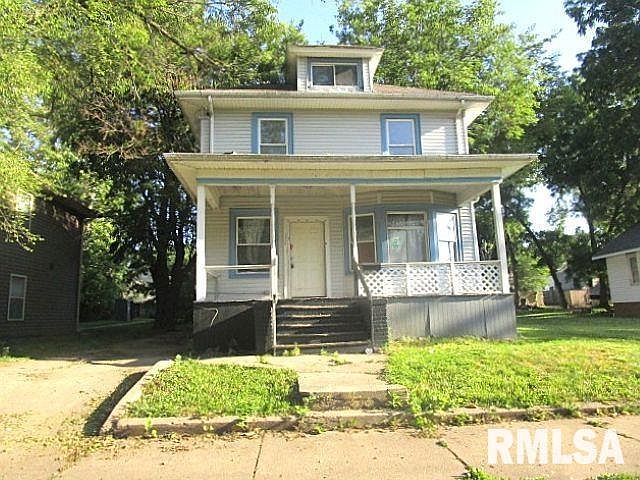1st image of 724 E Kansas St