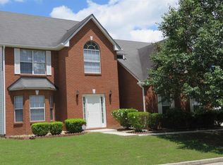 1034 Brecken Ln, Lithonia, GA 30058
