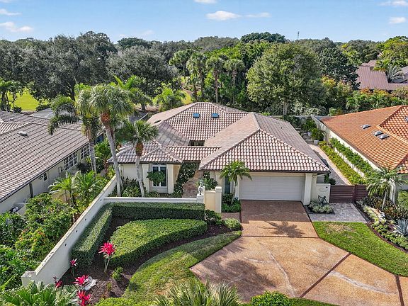 2nd image of 5382 SE Meredith Terrace