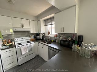 7 Maitland Ave, Hamilton, ON L9A 3J4