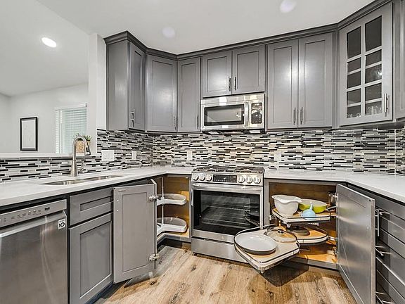 4th image of 6705 Deatonhill Dr #A