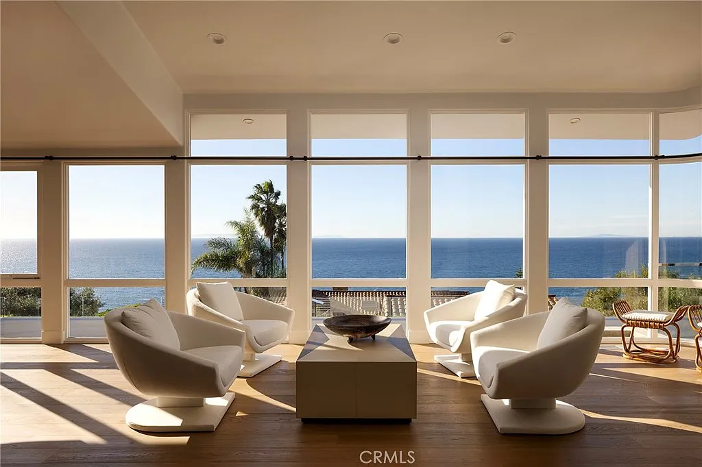 4 bed, 4.5 bath, 3845 sqft, $30,000 — Photo 3