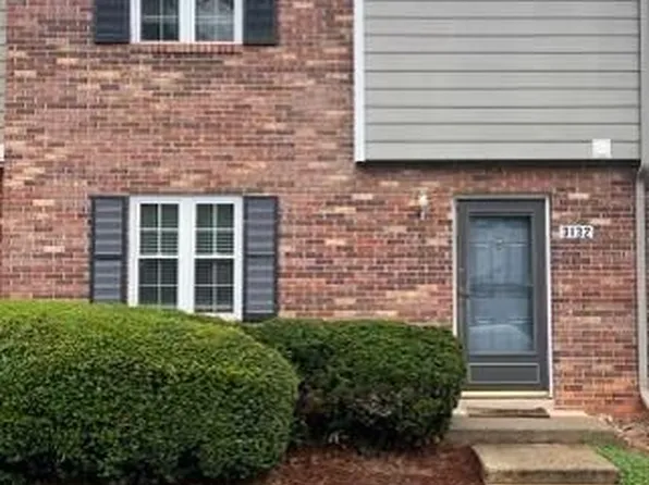 3132 Heathstead Pl, Charlotte, NC 28210