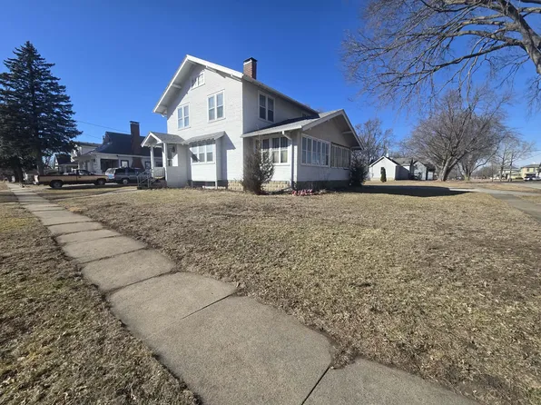 303 W Cass St, Osceola, IA 50213