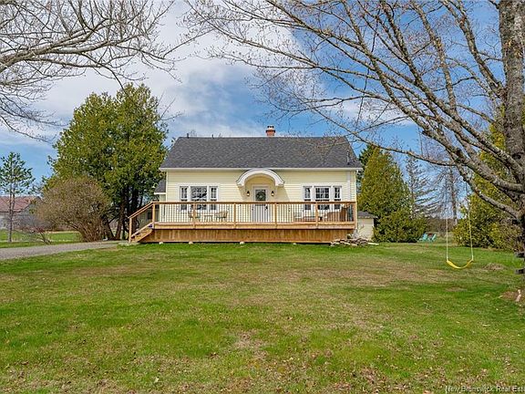 4th image of 716 Tweedside Rd