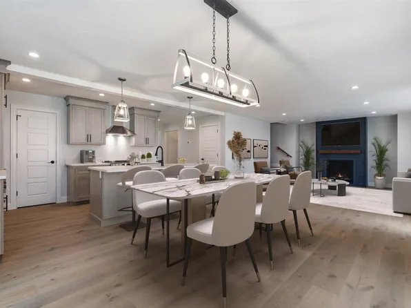 8 170th Ln, Sturbridge, MA 01566