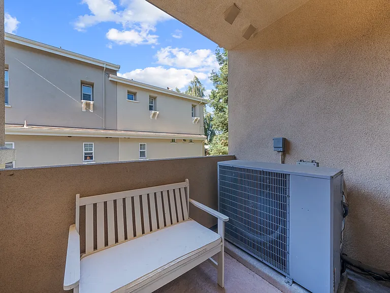 1469 W San Carlos St — Photo 37