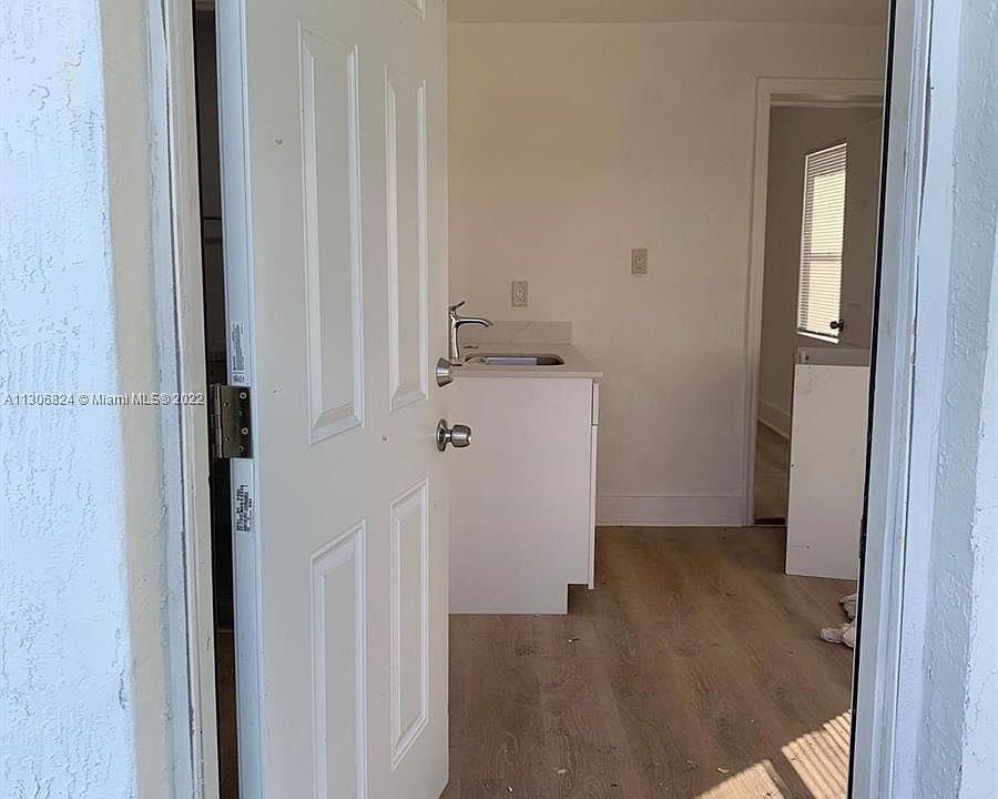 2nd image of 2424 NW 44th St #2