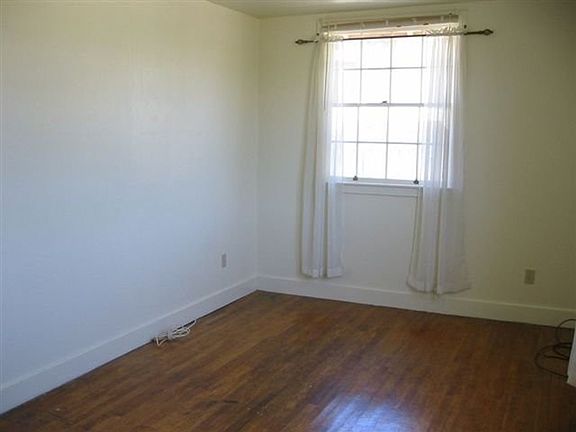 3rd image of 530-538 Buchon St