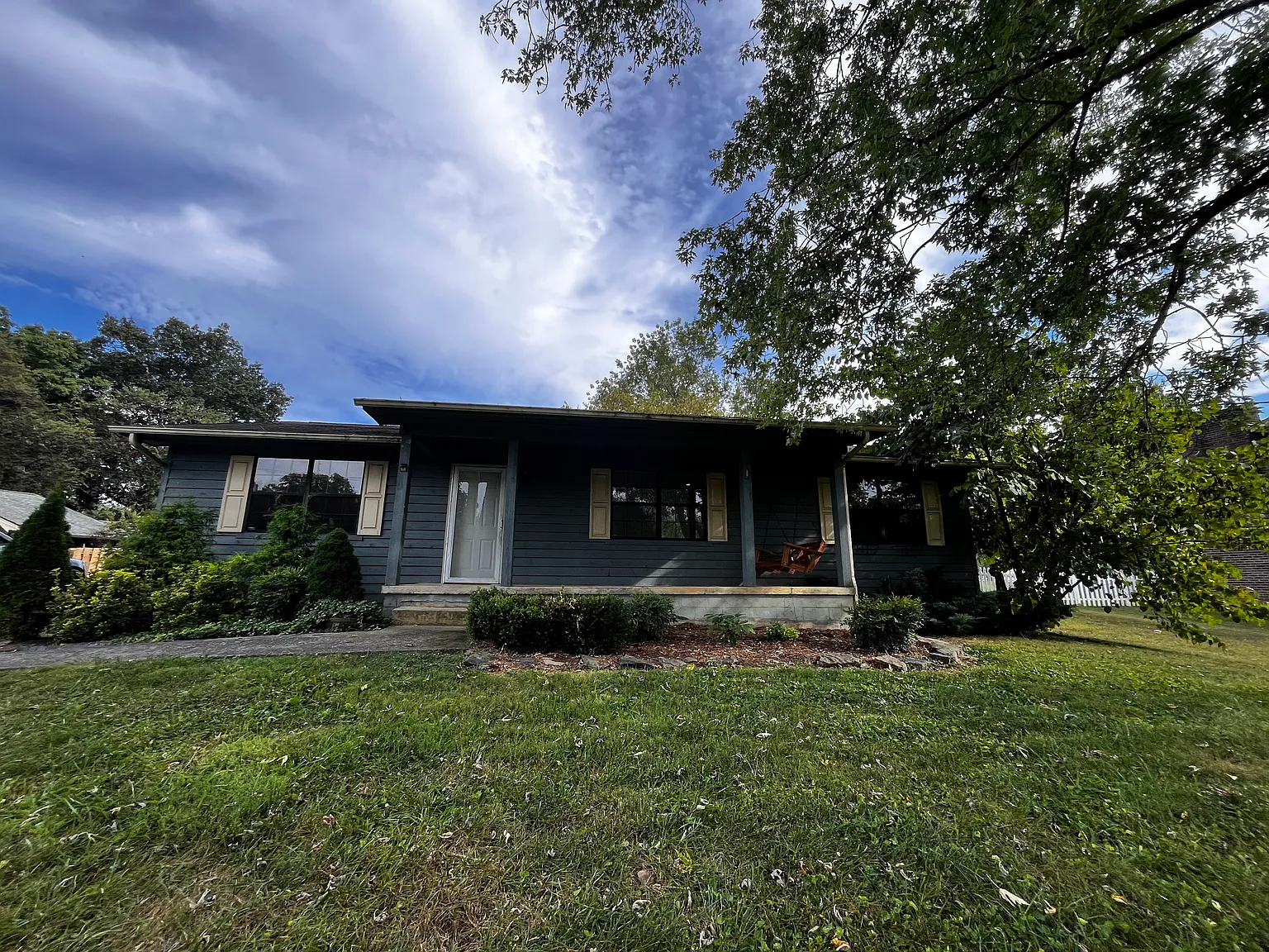 208 Mount David Dr — Photo 1