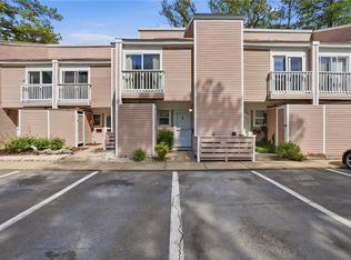 1310 Linkhorn Cir, Virginia Beach, VA 23451