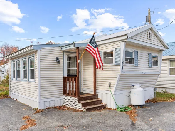 65 Marlette Avenue, Hooksett, NH 03106