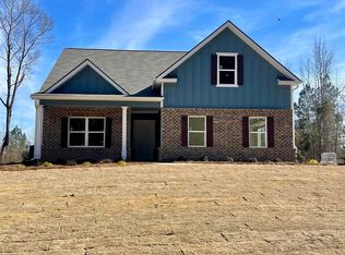 241 Strickland Loop, Forsyth, GA 31029