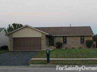 992 S Trainer Rd, Rockford, IL 61108