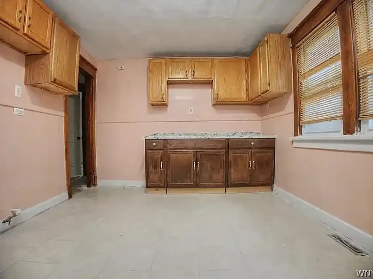 103 Preston Rd #LOWER — Photo 15