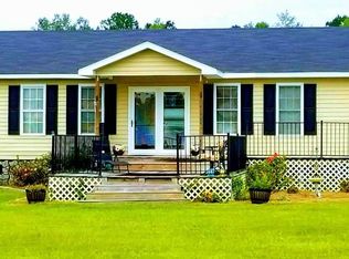 1137 Volunteer Dr, Loris, SC 29569