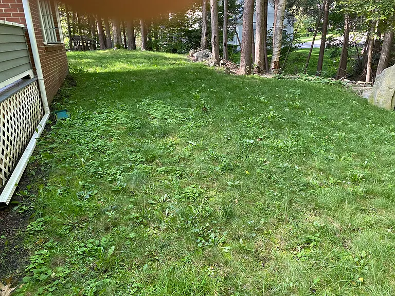 47 Stonegate Rd — Photo 40