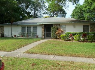 595 Hollow Ridge Rd, Palm Harbor, FL 34683