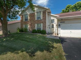 3802 Foxborough Ter NE #6, Cedar Rapids, IA 52402