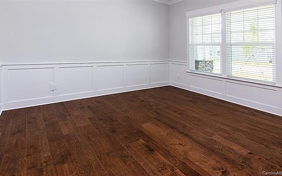 4th image of 4689 Kingswood Dr #45