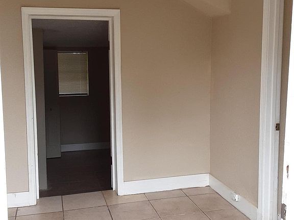 2nd image of 2436 Coleman Ct