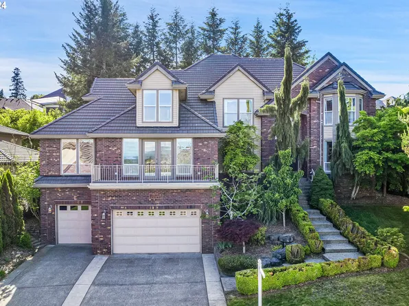 13163 SW Broadmoor Pl, Tigard, OR 97223