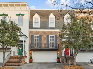 44 Chaucer Street, Savannah, GA 31410