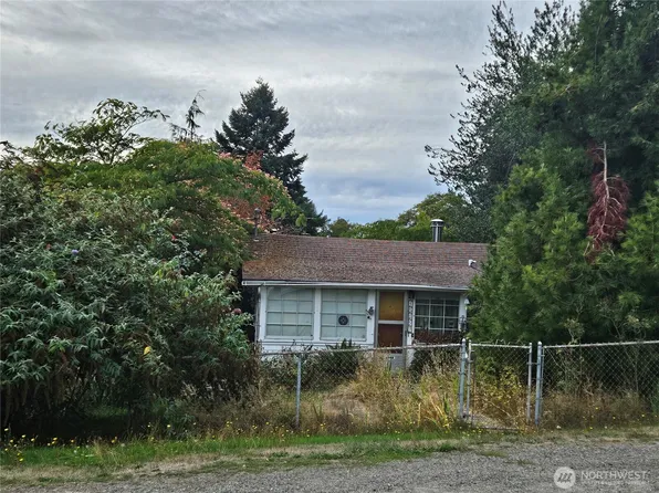 15257 9th Avenue SW, Burien, WA 98166