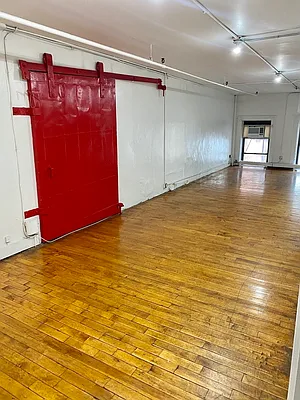 Rented by Jeffrey M Weinstein, LREB | media 21