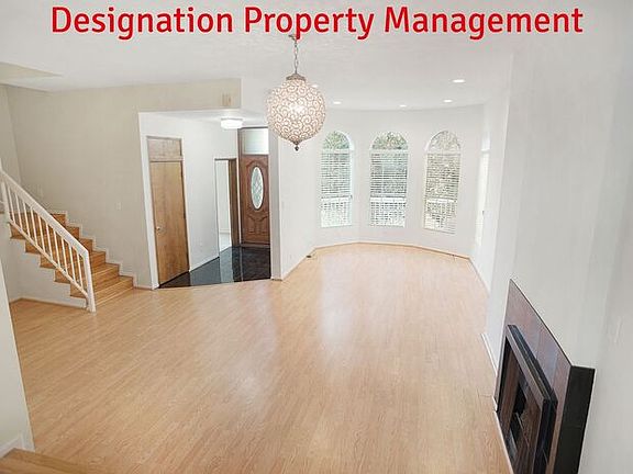 5th image of 1341 Columbia Dr