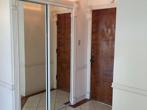 5th image of 465 S Los Robles Ave APT 12