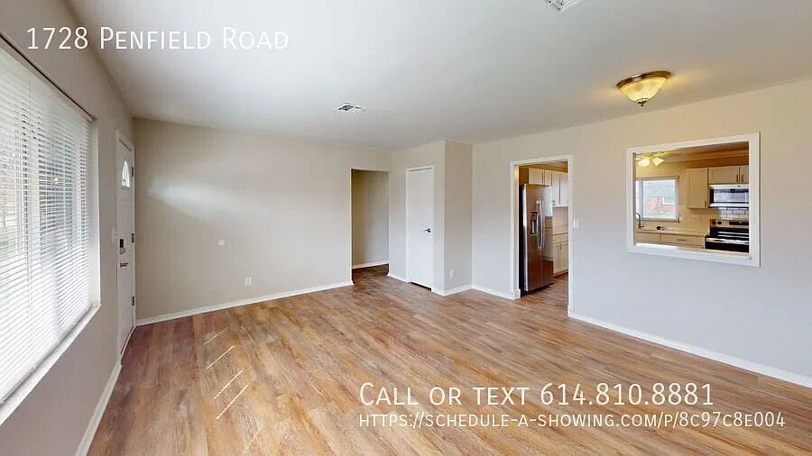 Fully Renovated Ranch with Garage and Fenced Yard in Columbus's Berwyn Neighborhood — Photo 3
