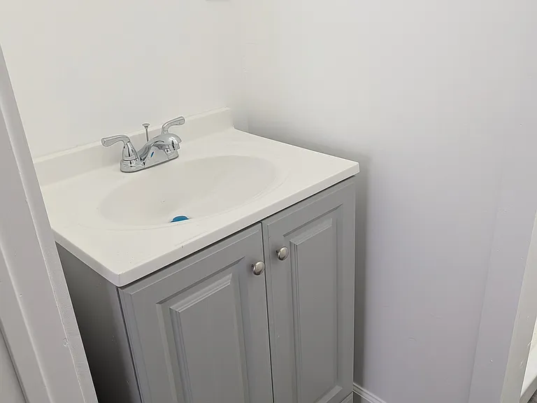 311 Adams St #2 — Photo 2