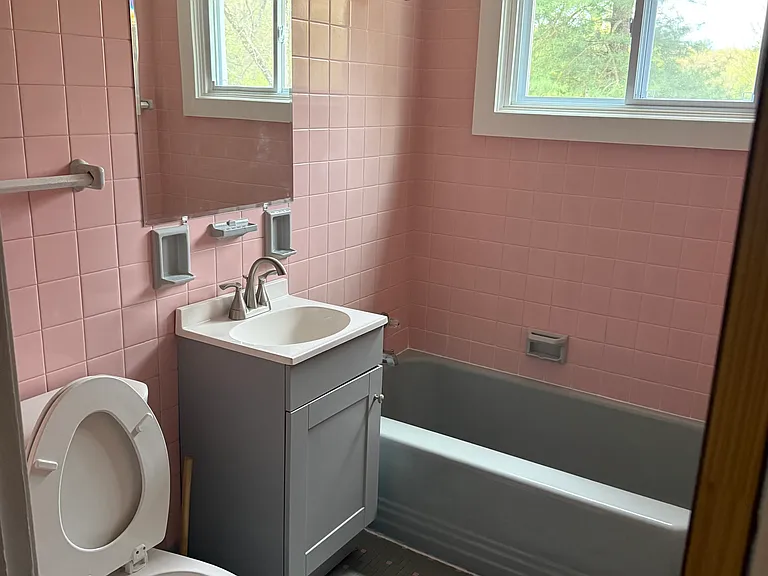 10 Carpenter Rd #2W — Photo 10