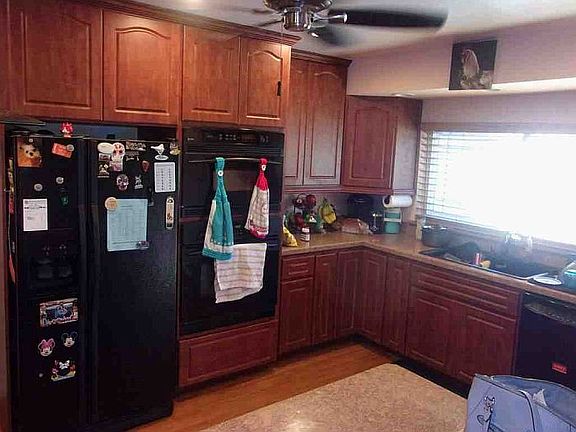 3rd image of 2012 High Glen Ct S