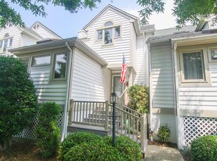 5810 Rivers Landing Ter, White Stone, VA 22578