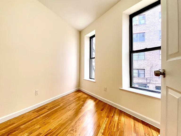 236 E 80th St #3 — Photo 7