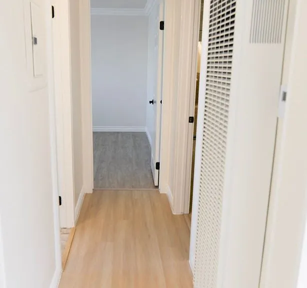 220 W Canada — Photo 15