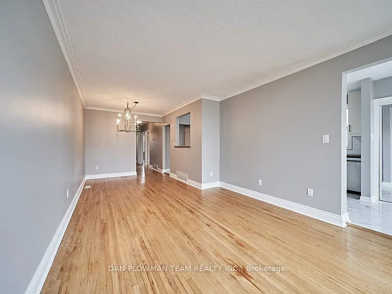 181 Waverly St S #UPPER — Photo 7