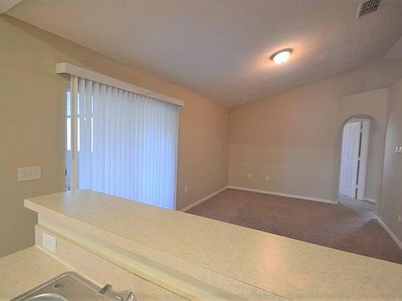 5th image of 183 Birmingham Dr