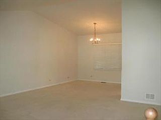 4th image of 134 S Greenview Ave