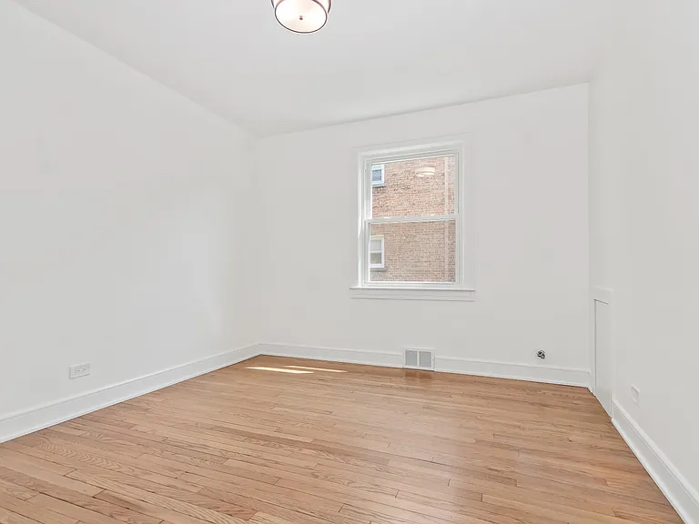 8914 Lamon Ave #1N — Photo 6