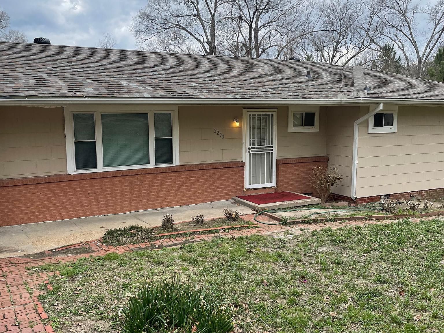 2293 W McDowell Rd, Jackson, MS 39204 Zillow