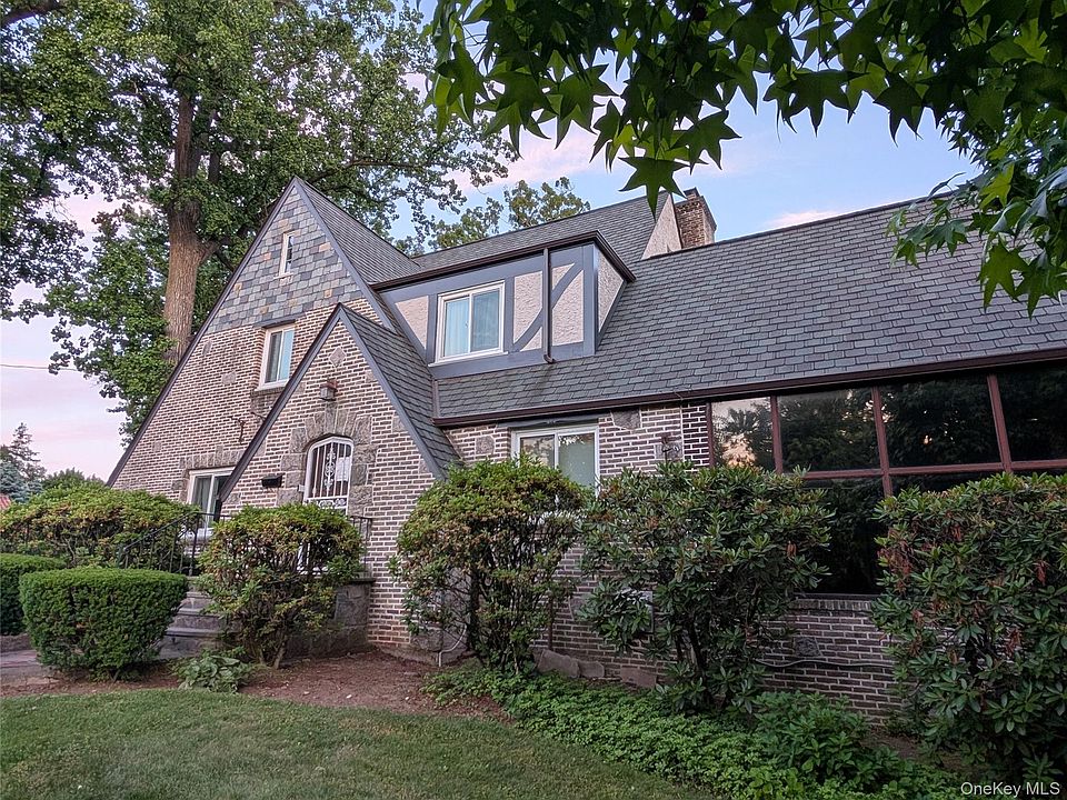 1st image of 294 Lincoln Avenue