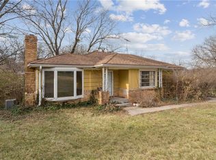 7210 Hullwood Ave, Kansas City, MO 64133