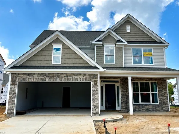 3105 Hayes Village Rd, Kernersville, NC 27405