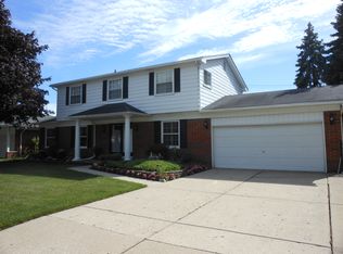 29368 Stonecroft St, Harrison Township, MI 48045